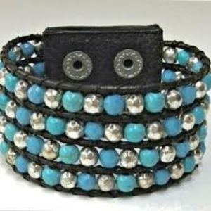 Gorgeous cuff bracelet turquoise & silver.